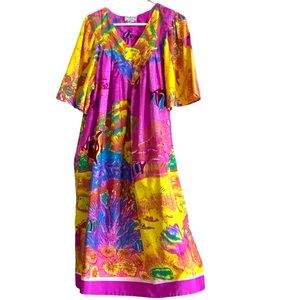 Vintage Saybury Purple, Yellow, Brown Aquarium Fish Maxi Housedress